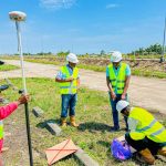 technicien drone avec GNSS 03